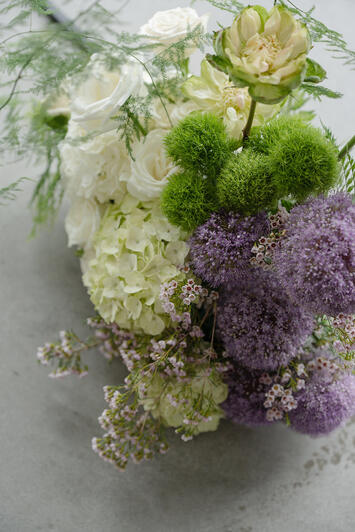 sculptural and mossy / candid / green, white, yellow, purple / Kristine and Charles